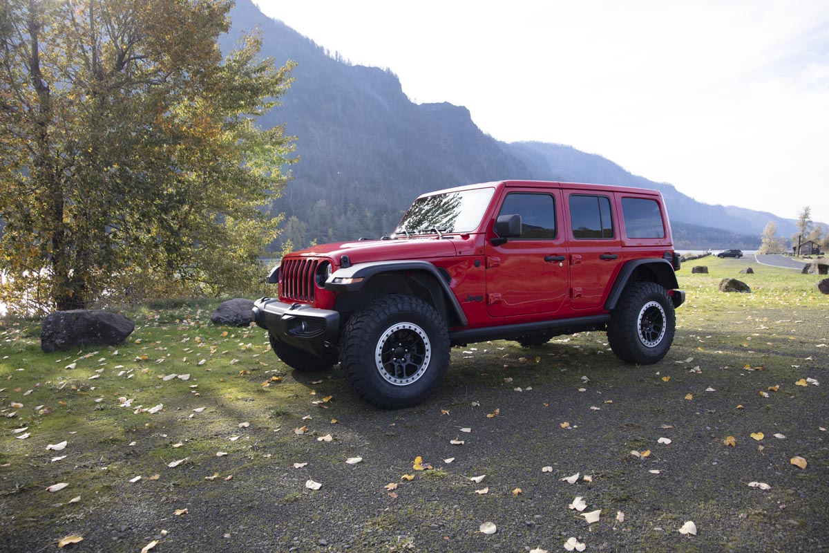 Rough Country WF1 Fender Flares | Jeep Wrangler 4xe (21-23)/Wrangler JL (18-23)