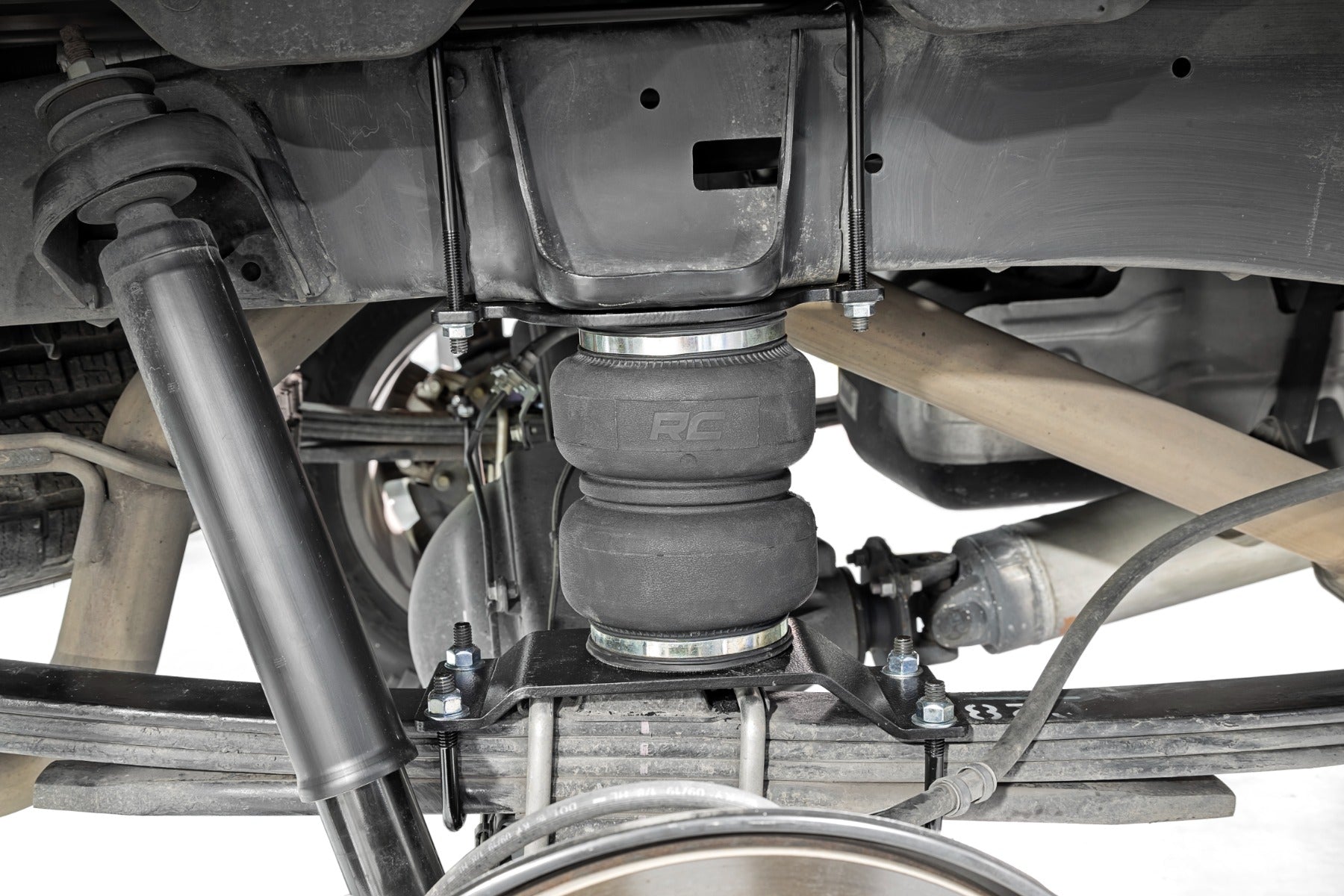 Rough Country Air Spring Kit w/compressor | 0-6" Lifts | Toyota Tundra (07-21)