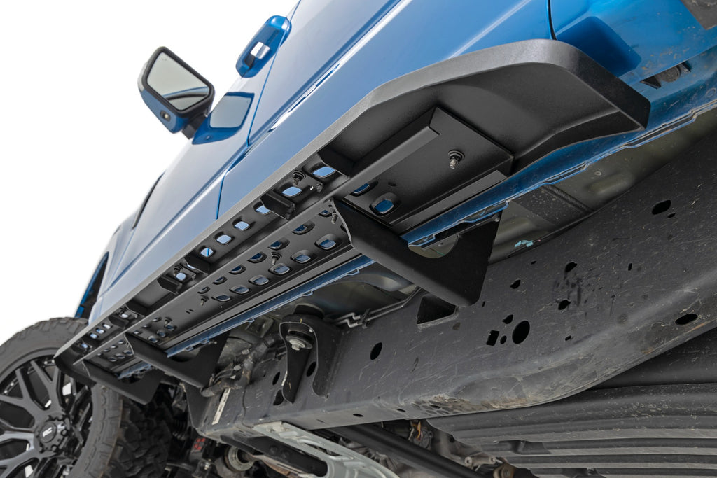Rough Country Raptor Style Running Board | Crew Cab | Black | Ford F-150 (15-23)/F-150 Lightning (2022)