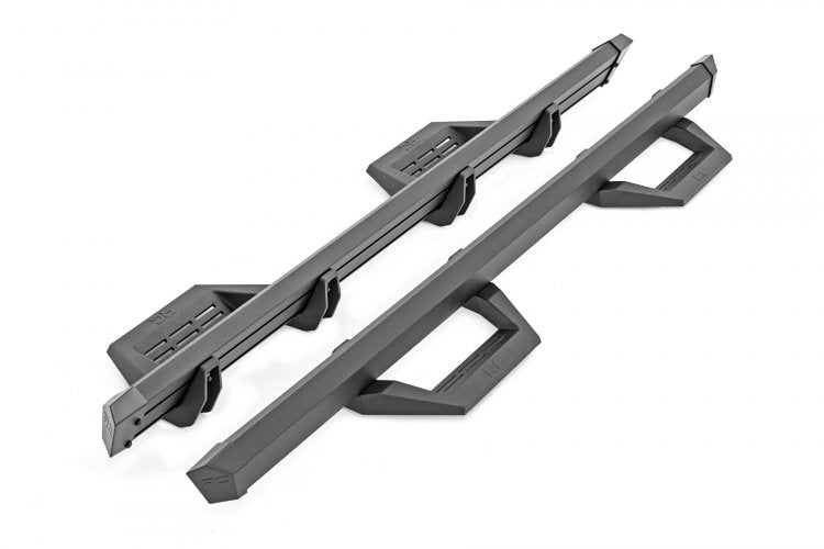 Rough Country SRX2 Adj Aluminum Step | Crew Cab | Chevy/GMC 1500/2500HD/3500HD (07-18)