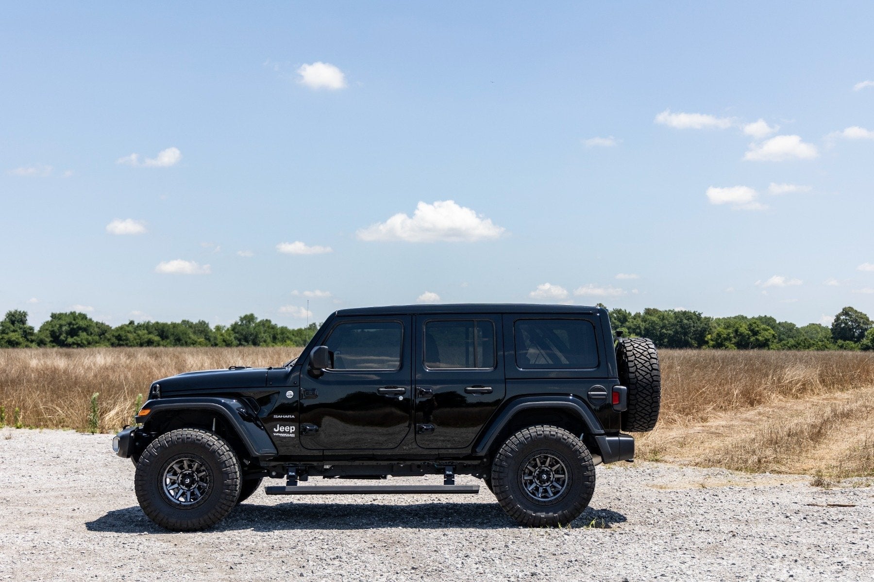 2.5 Inch Lift Kit | Coils | M1 | Jeep Wrangler Unlimited 4WD (2024) - Offroad Armor