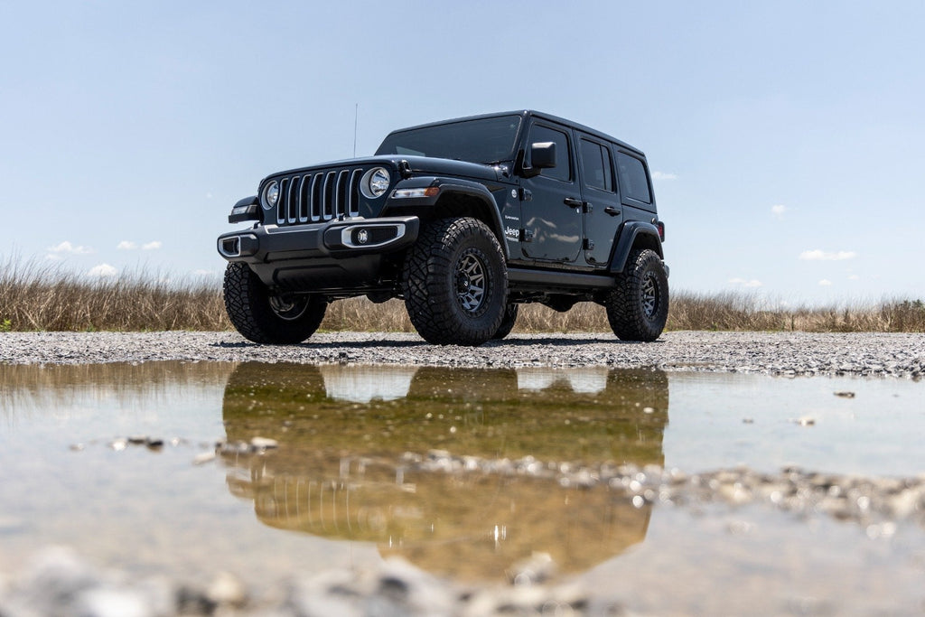 2.5 Inch Lift Kit | Coils | V2 | Jeep Wrangler Unlimited 4WD (2024) - Offroad Armor