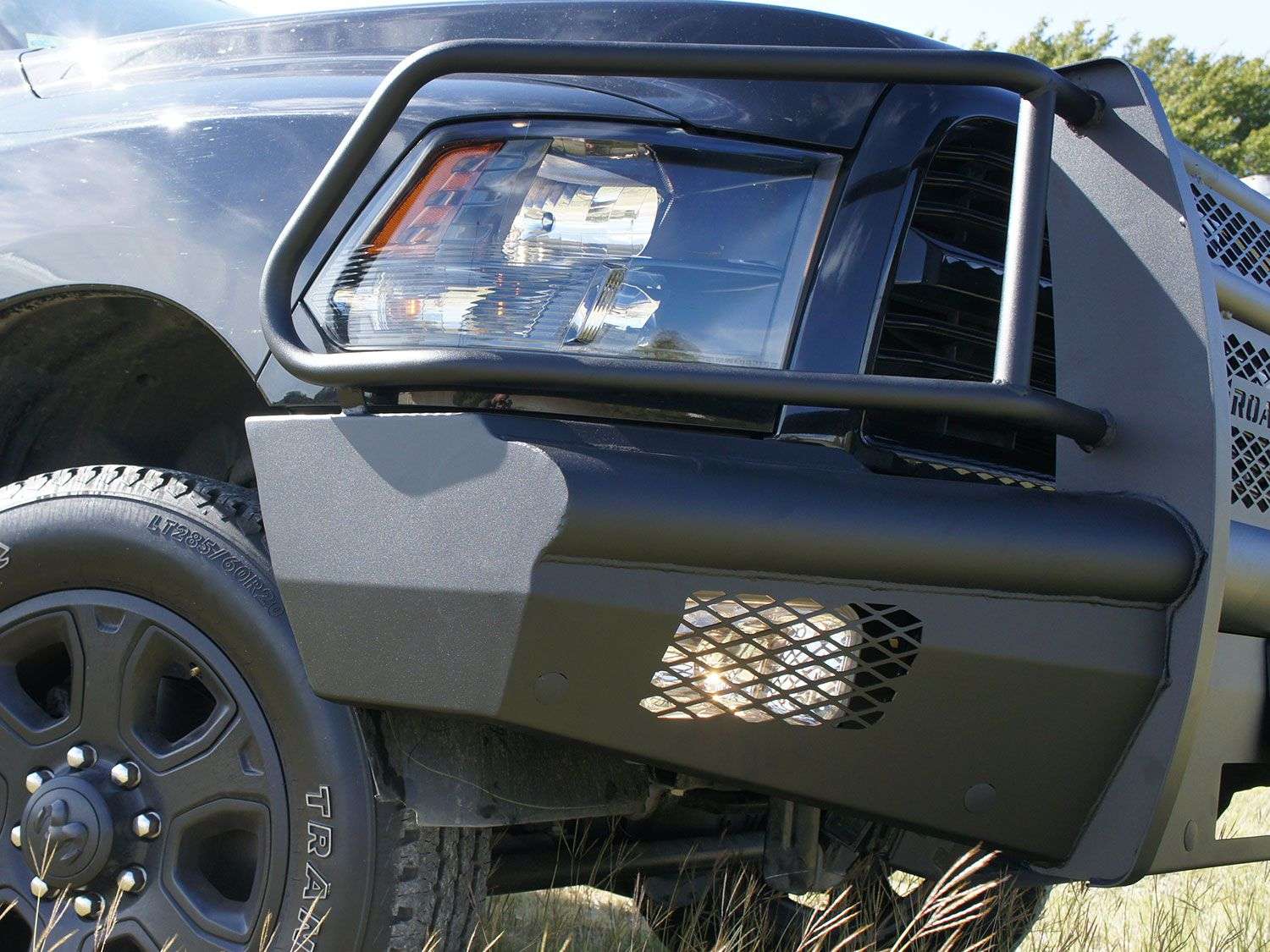 2010-2018 Ram 2500 Vaquero Front Non-Winch Bumper Full Guard - Texture Black