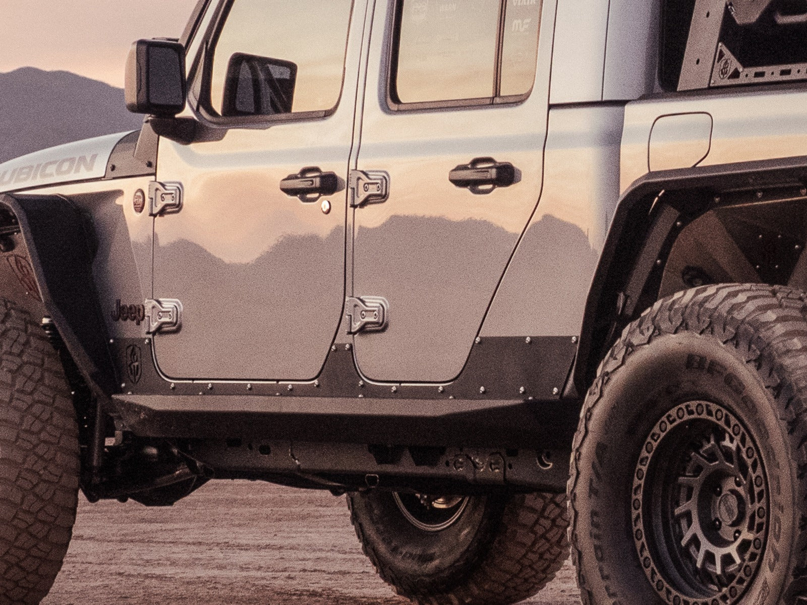 2020+ Jeep Jt Sport Stealth Jt Rocker Armor Panel And Guard (4 Door) - Texture Black