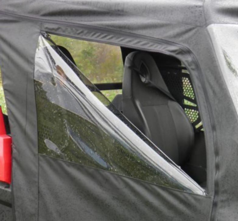 John Deere Gator 550/560/590 – Full Cab for Hard Windshield