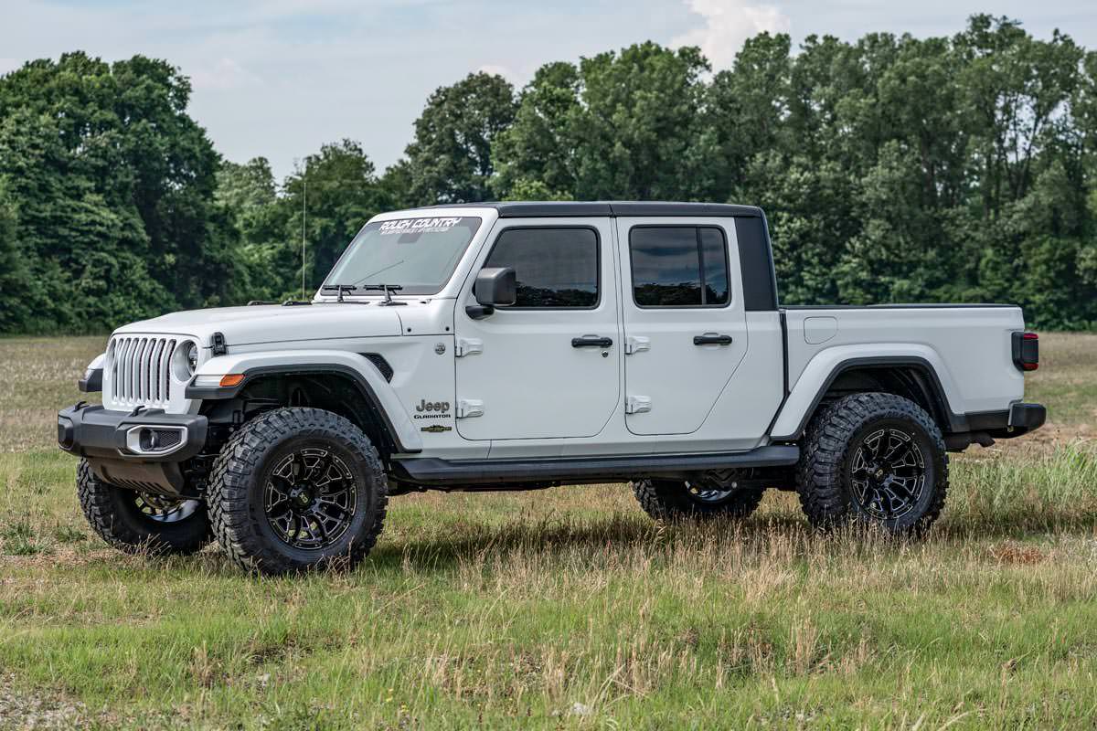 2.5 Inch Leveling Kits | Springs | V2 | Jeep Gladiator JT (20-22)