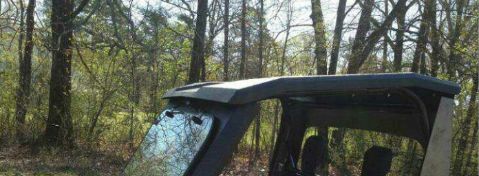 Honda Pioneer 700 Metal Roof & Rear Sliding Glass Window