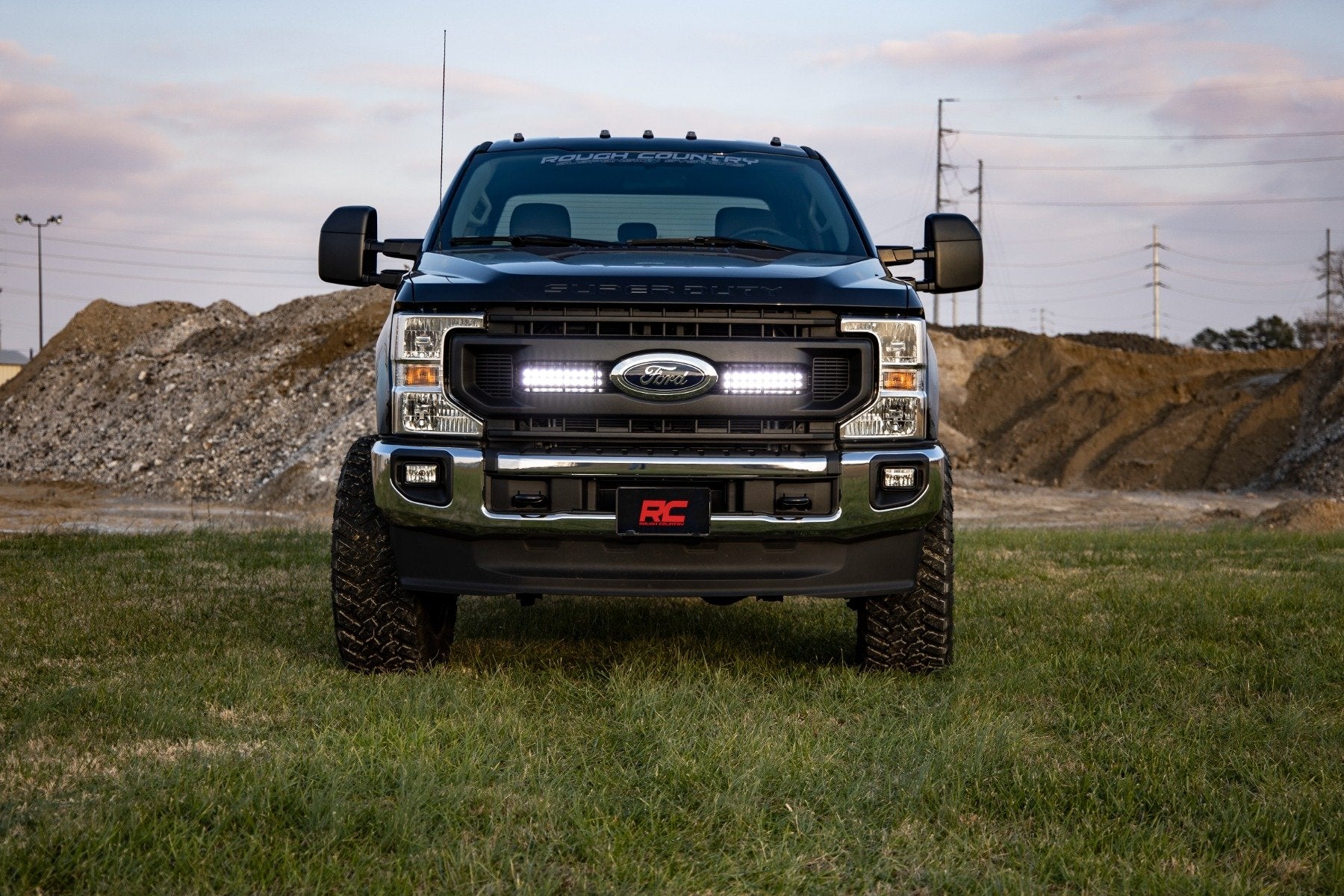 Rough Country LED Light Kit | Grille Mount | 10 Inch Black | Slimline | Ford Super Duty (20-21)