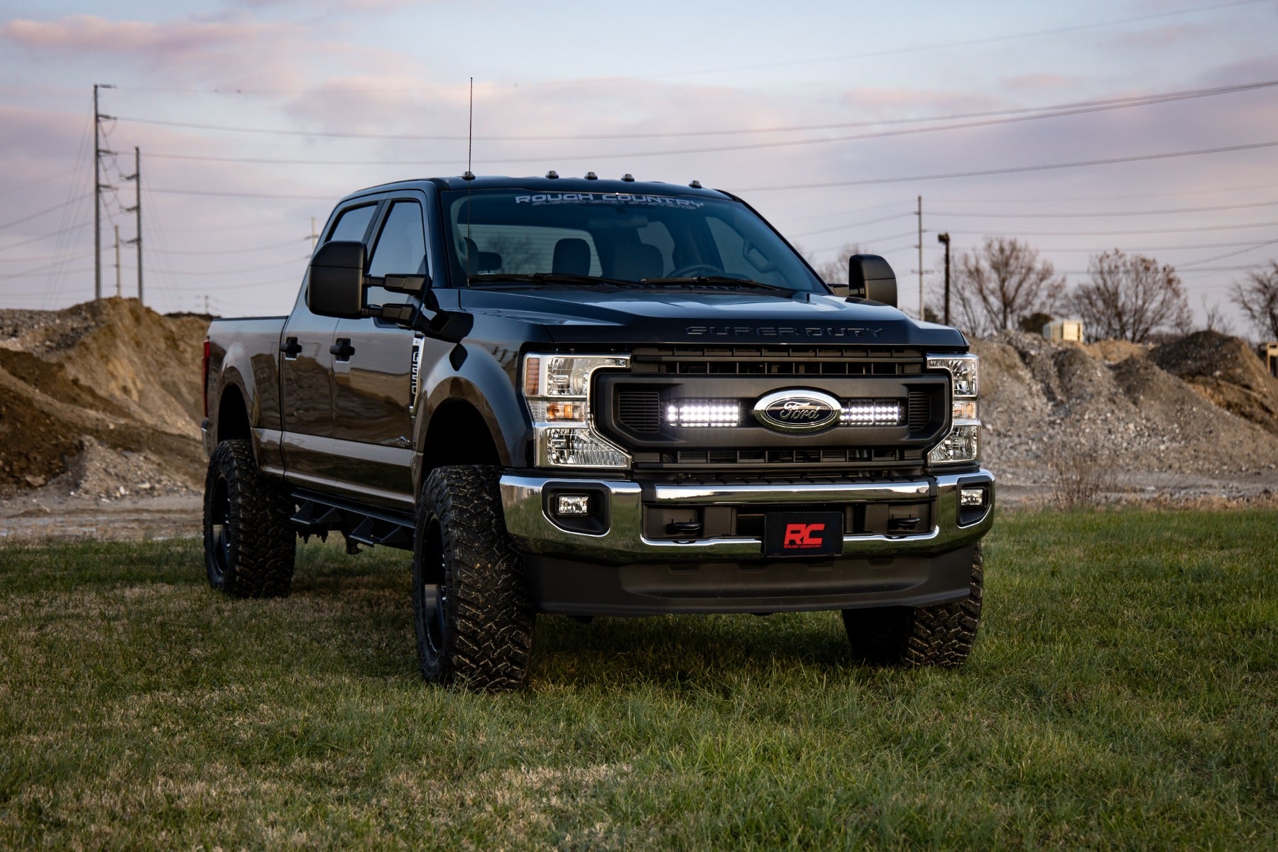 Rough Country LED Light Kit | Grille Mount | 10 Inch Black | Slimline | Ford Super Duty (20-21)