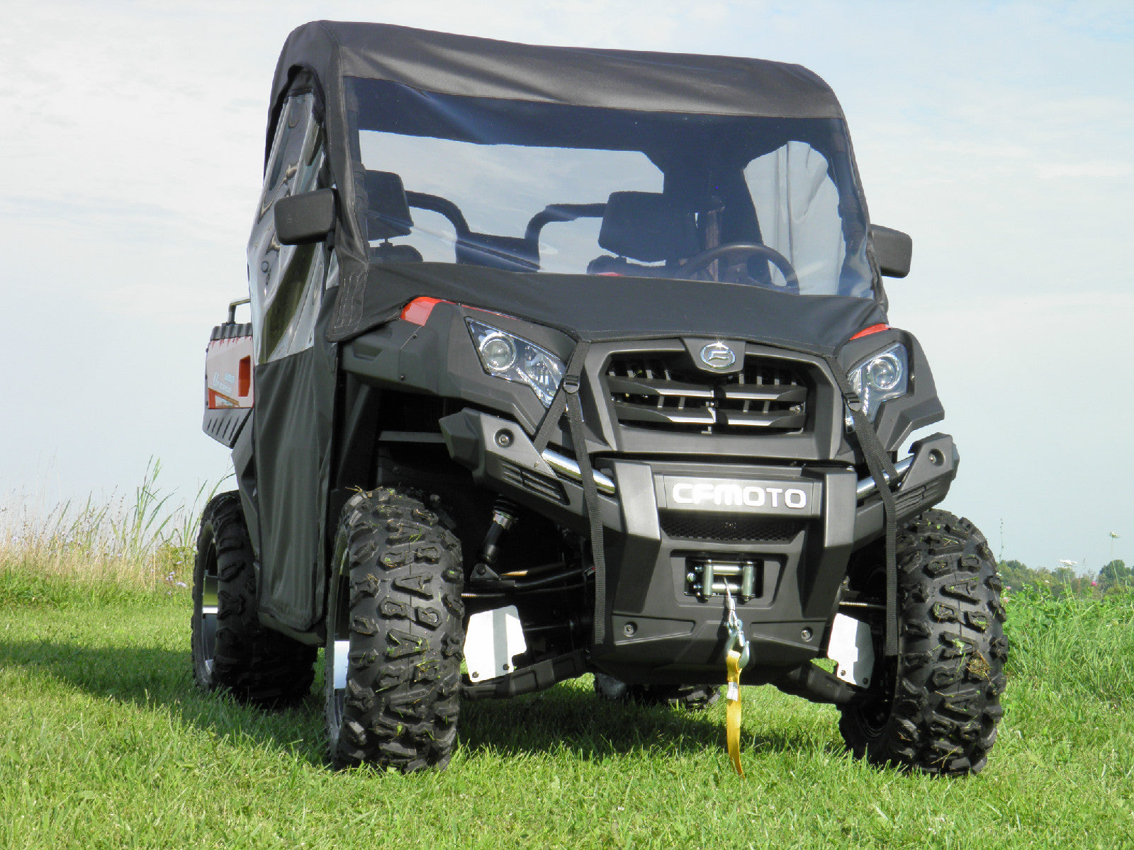 Cf Moto Uforce 500/800 Soft Full Cab Enclosure With Vinyl Windshield