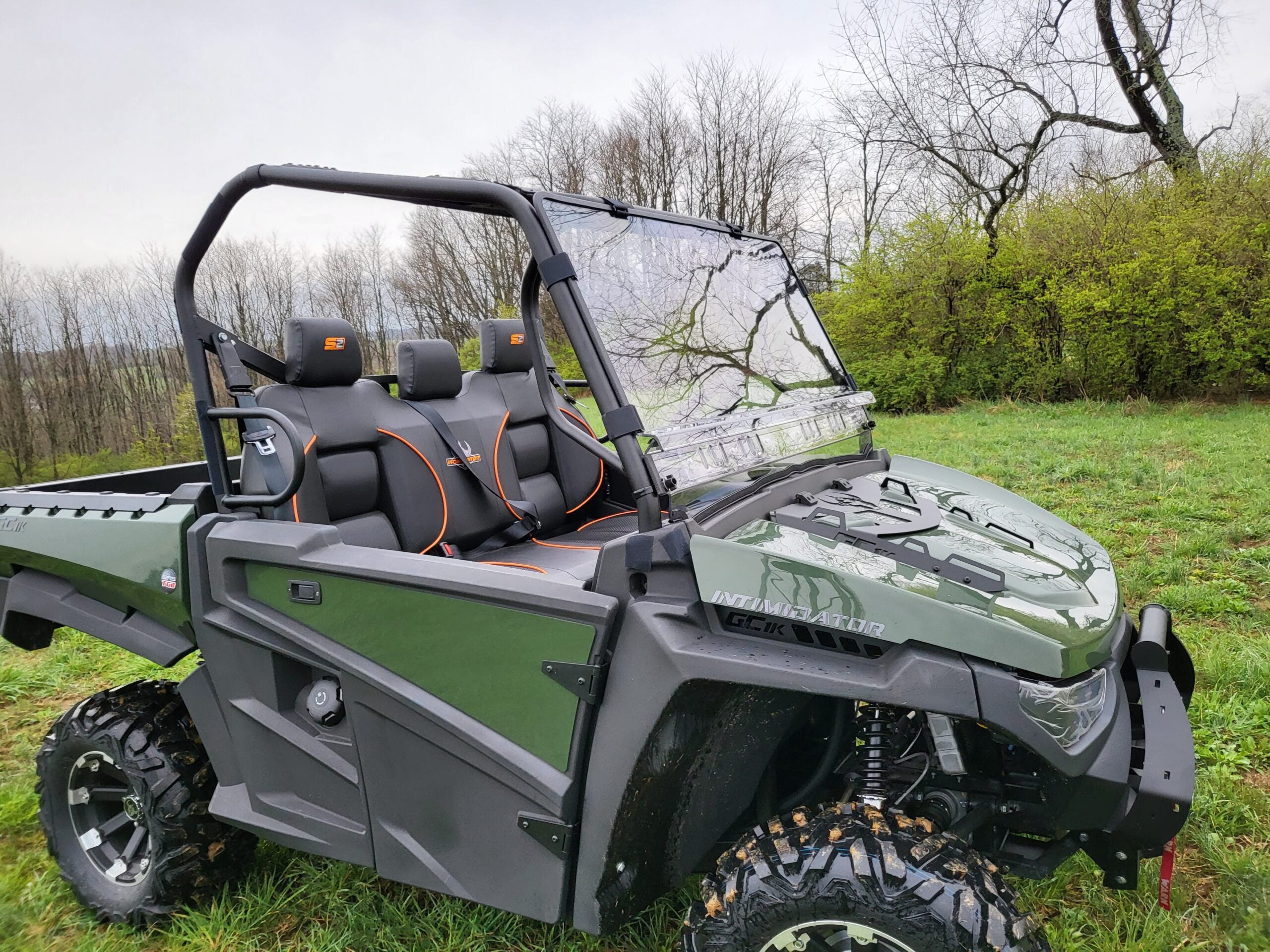 Intimidator – 2 Pc Windshield with Optional Vents/Clamps/Hard Coat