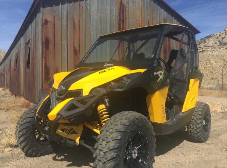 Can Am Maverick Xrs Vented Windshield With D.O.T Stamp