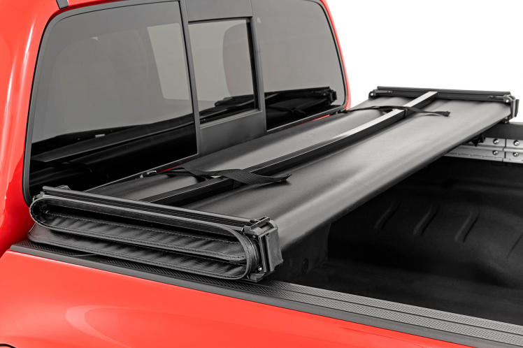 Soft Tri-Fold Bed Cover Nissan frontier (22-23)