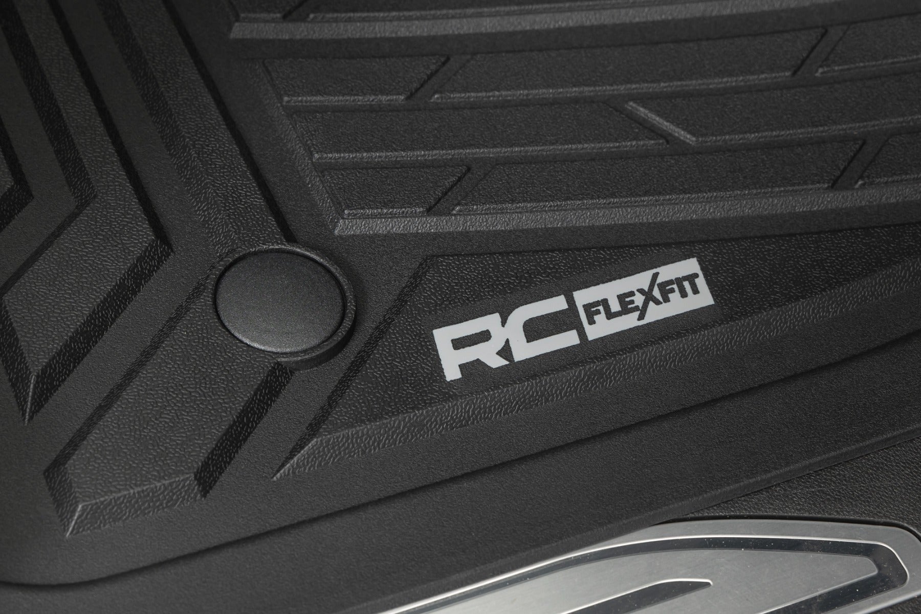 Flex-Fit Floor Mats | FR & RR | FR Bucket | Crew | Chevy/GMC 1500/2500HD/3500HD (19-25 & Classic)