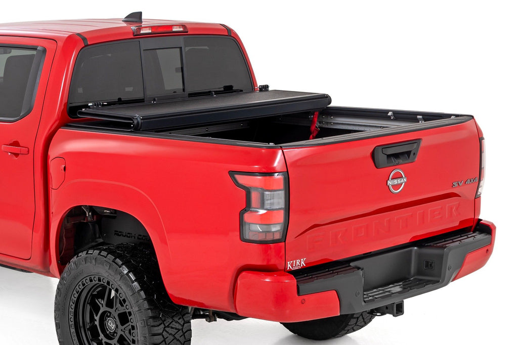 Hard Low Profile Bed Cover | 5' Bed | w/Cargo Mgmt | Nissan Frontier (22-25)