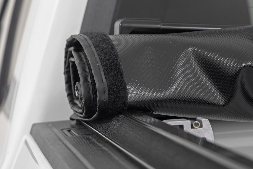 Soft Roll Up Bed Cover | 5' Bed | Chevy/GMC Canyon/Colorado 2WD/4WD (15-25)
