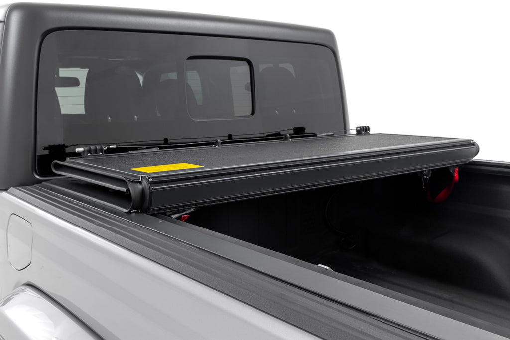 Hard Low Profile Bed Cover | 5' Bed | Jeep Gladiator JT 4WD (2020-2025)