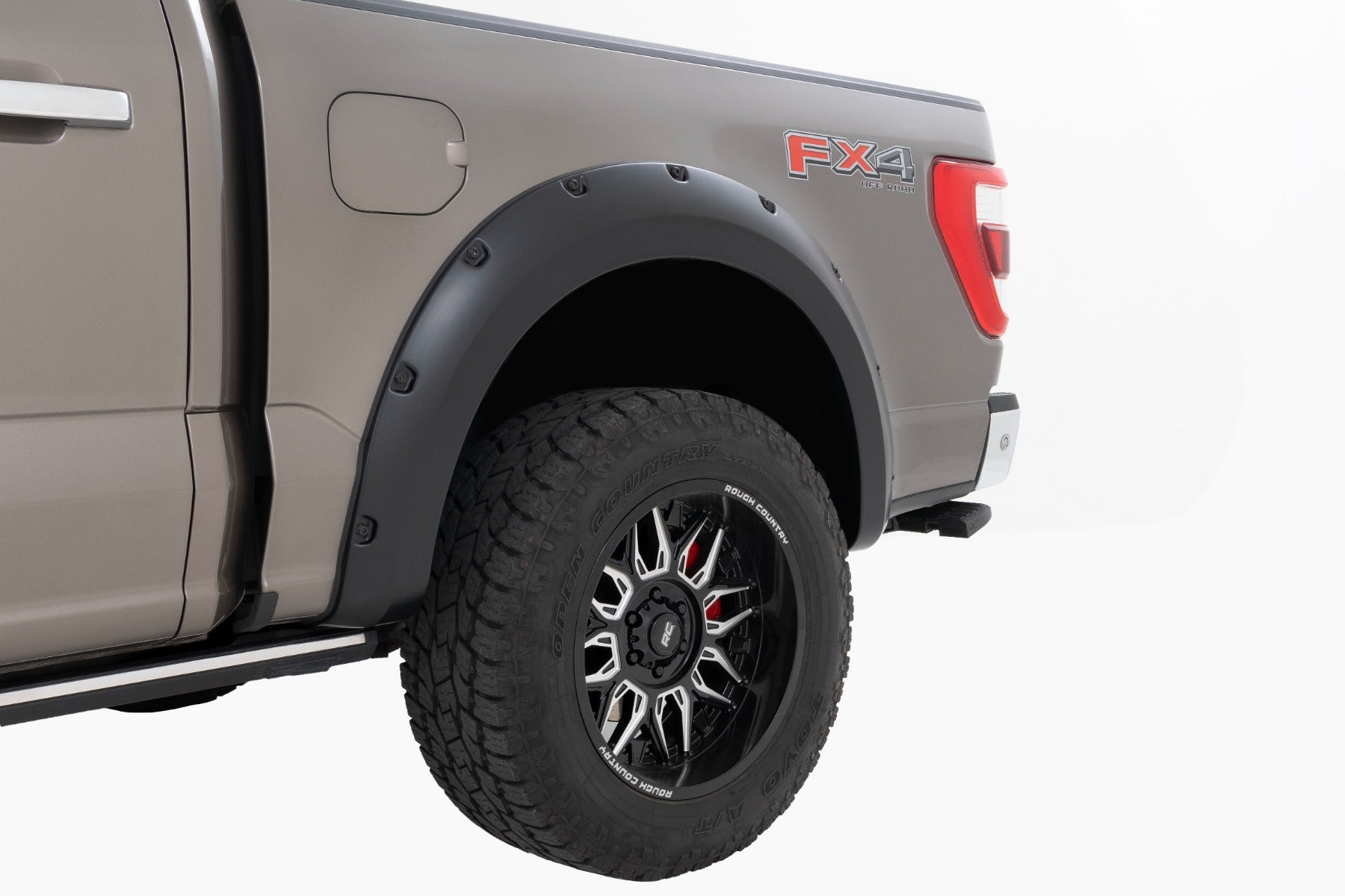Pocket Fender Flares | UM Agate Black | Ford F-150 2WD/4WD (2021-2025)