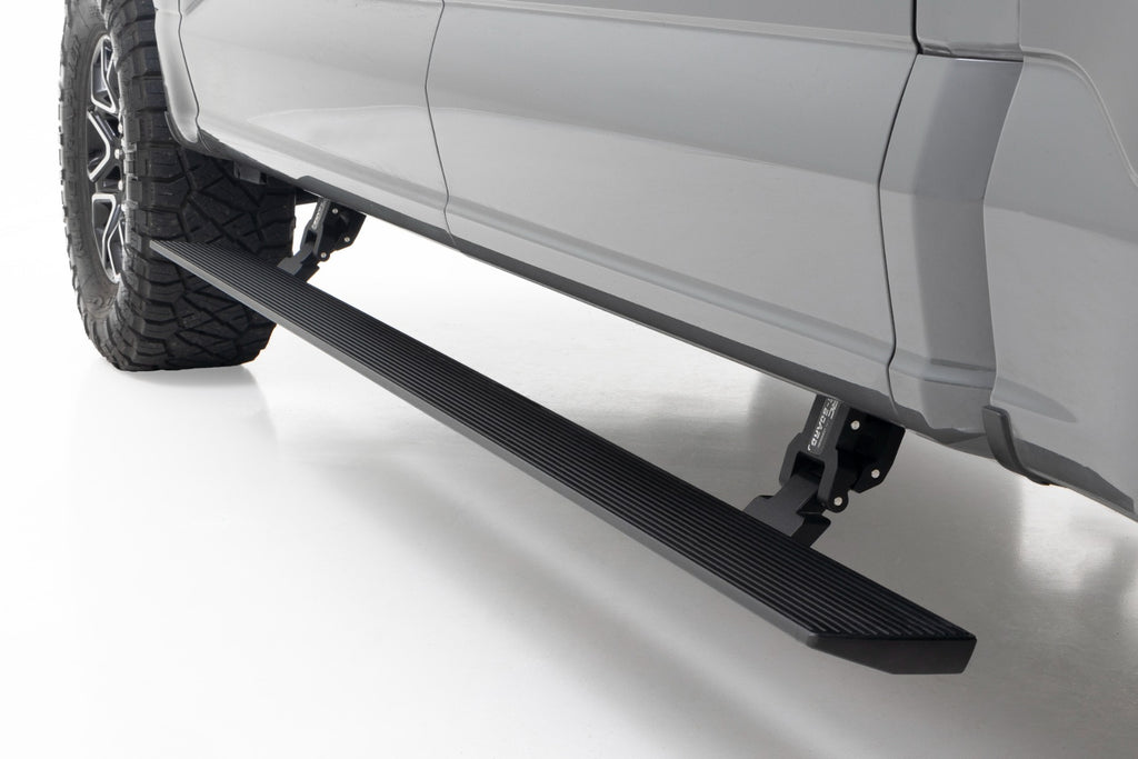 Rough Country Power Running Boards | Lighted | Crew Cab | Ford F-150/F-150 Lightning/Super Duty (15-23)