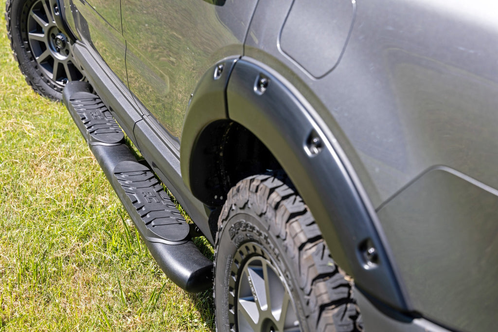Rough Country Oval Nerf Steps | Black | Ford Bronco Sport 4WD (2021-2023)