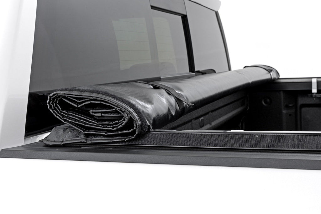 Soft Roll Up Bed Cover | 5'10" Bed | Chevy/GMC Sierra 1500 (19-25)/Silverado 1500 (19-25)