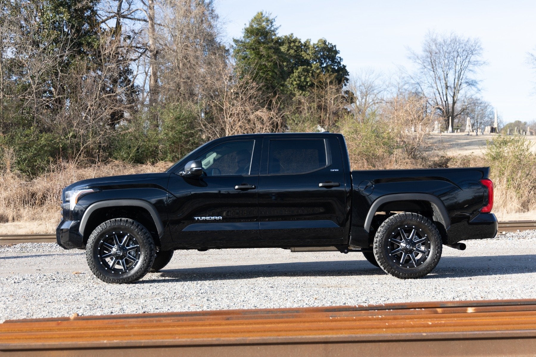 2 Inch Leveling Kit | Loaded Strut | Toyota Tundra 4WD (2022-2023)