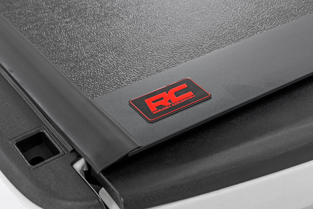 Hard Low Profile Bed Cover | 6'4" Bed | Ram 1500 (10-18)/2500 (10-25)