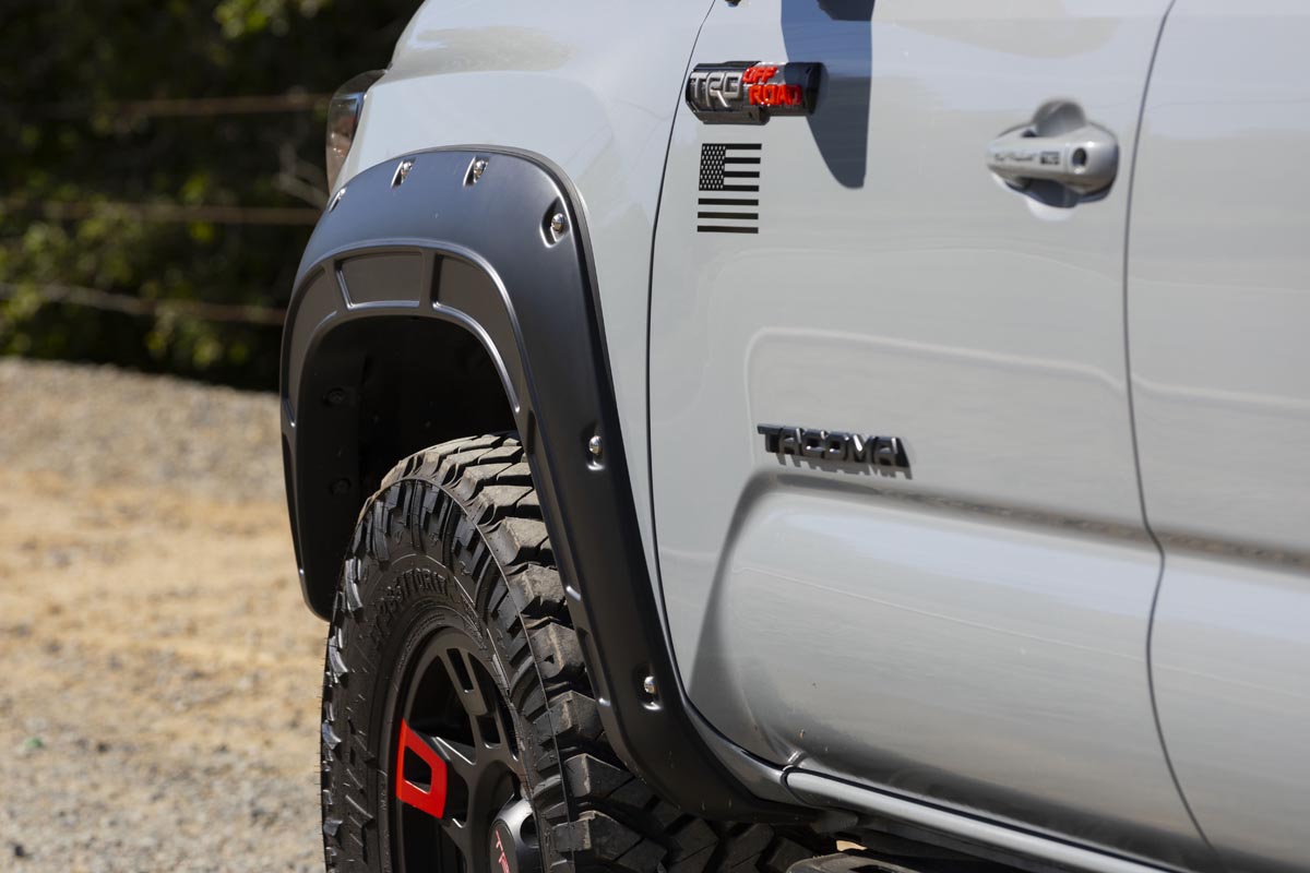 Fender Flares | Defender | 4X0 Inferno | Toyota Tacoma 2WD/4WD (2016-2023)