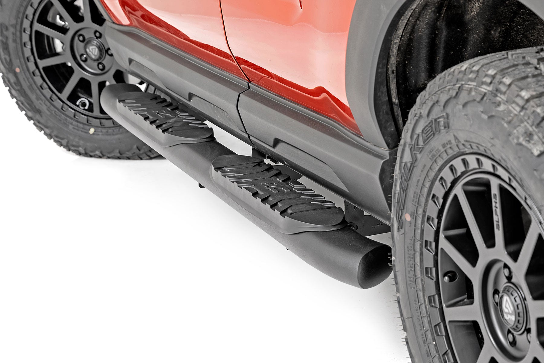 Rough Country Oval Nerf Steps | Black | Ford Bronco Sport 4WD (2021-2023)