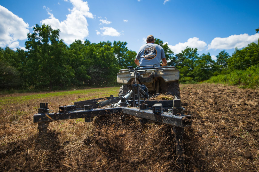 Chisel Plow Till-Ease Model 543