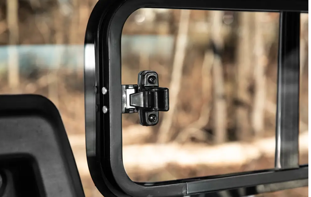 Can-Am Defender Sliding Rear Windshield