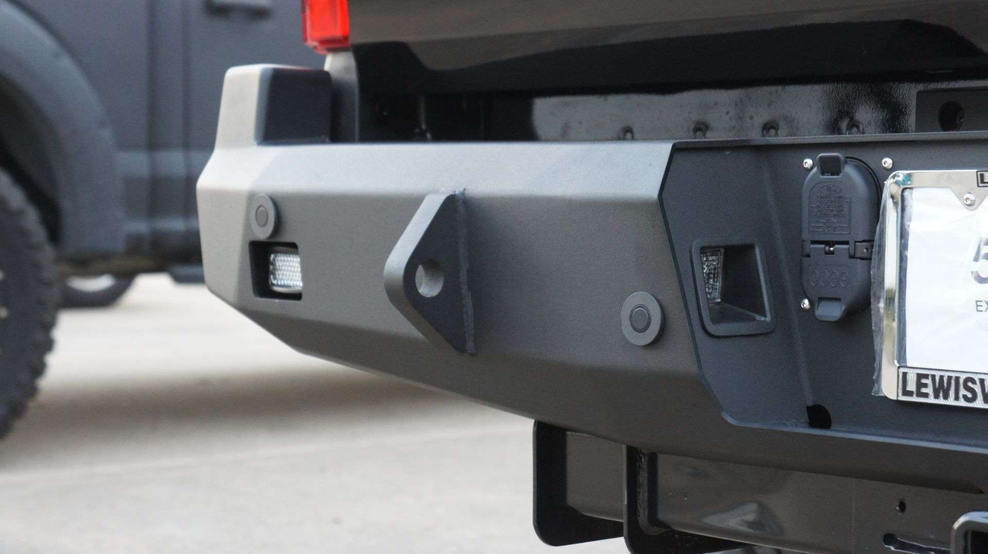 2017+ Ford F-250 Stealth Rear Winch Bumper - Texture Black Warn M8000 Or 9.5Xp