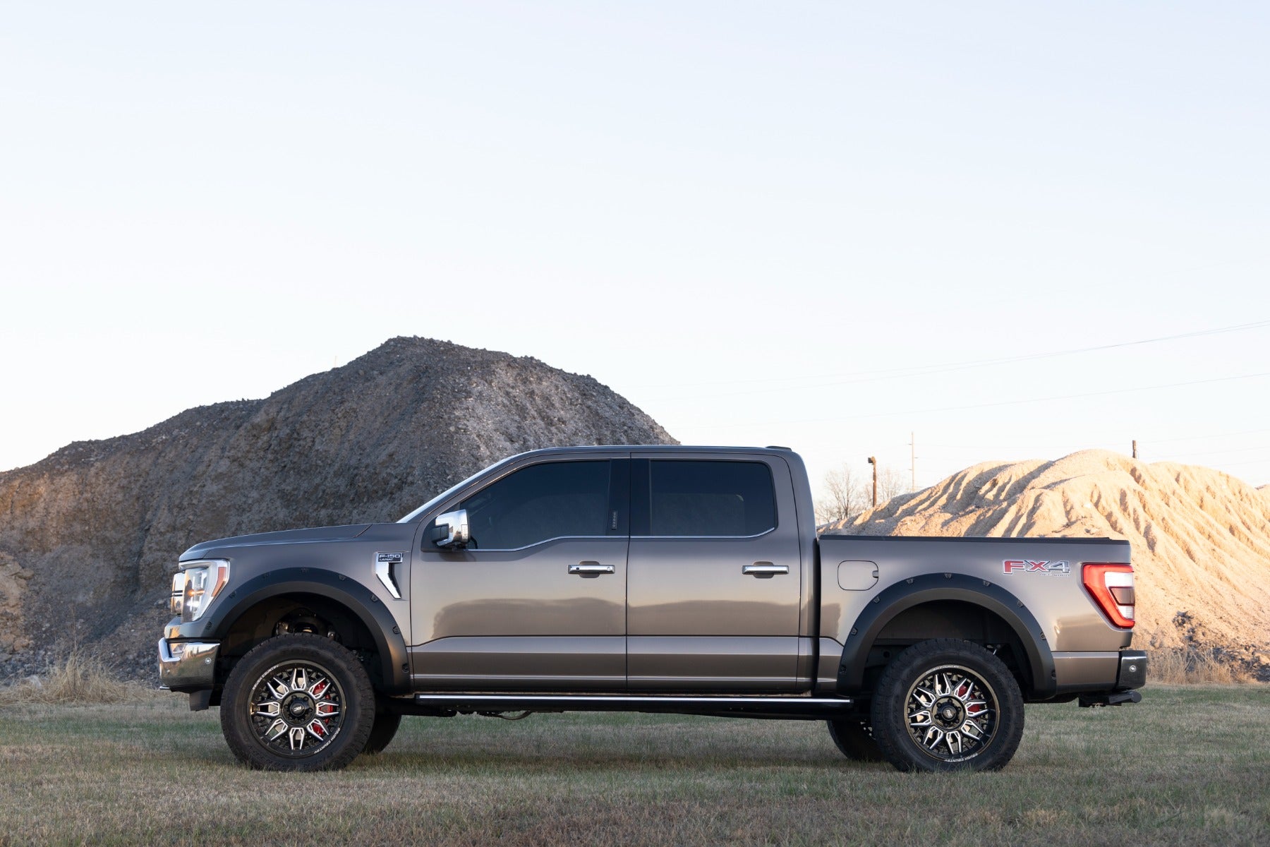 Pocket Fender Flares | Gloss Black | Ford F-150 2WD/4WD (2021-2025)