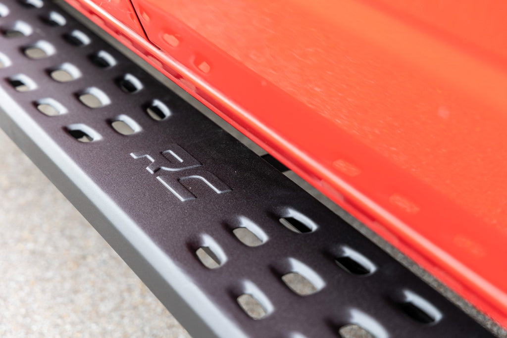 Rough Country RPT2 Running Boards | Crew Cab | Black | Ram 1500 2WD/4WD (2010-2018)