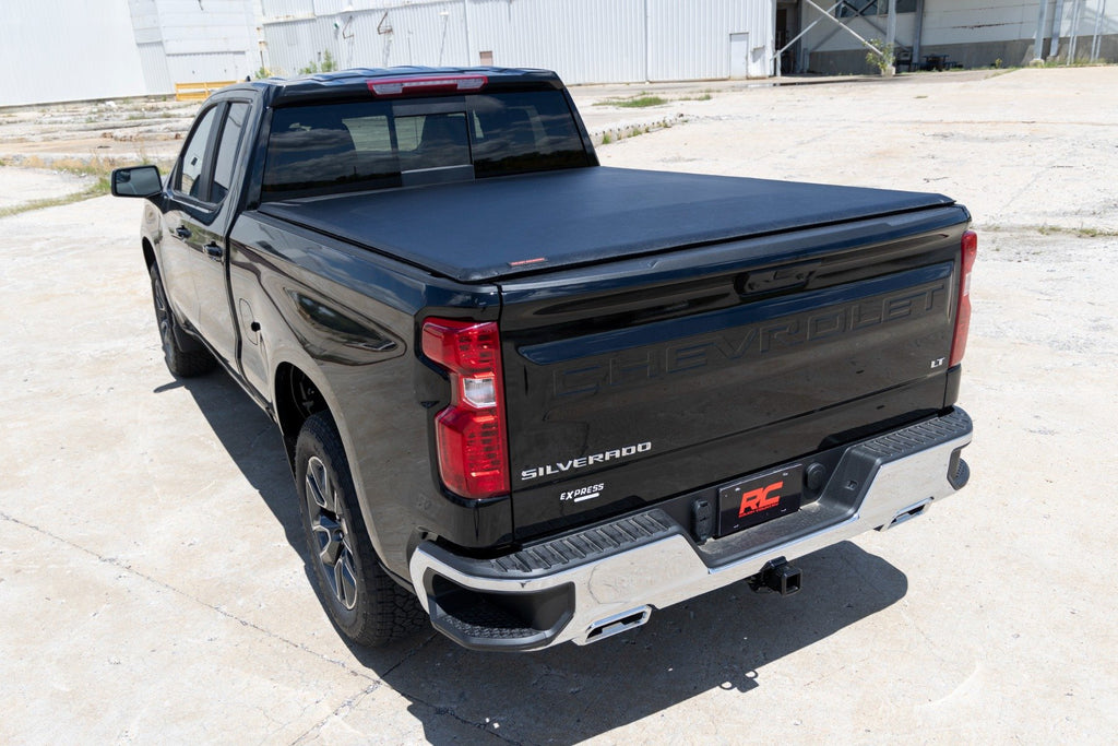 Soft Roll Up Bed Cover  | 6'7" Bed | Chevy/GMC Sierra 1500 (19-25)/Silverado 1500 (19-25)