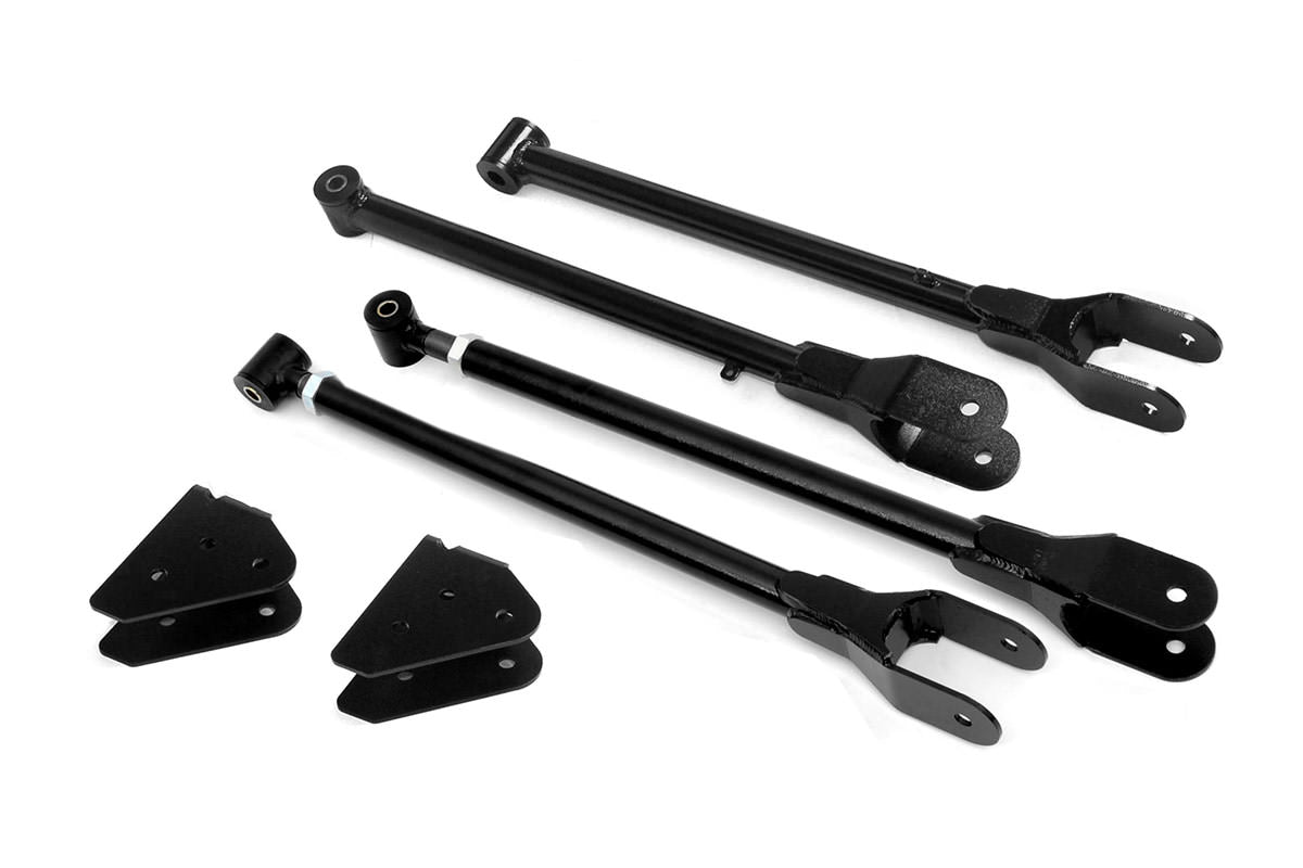 Rough Country 4 Link Upgrade Kit | 6-8 Inch Lift | Ford Super Duty 4WD (05-15)