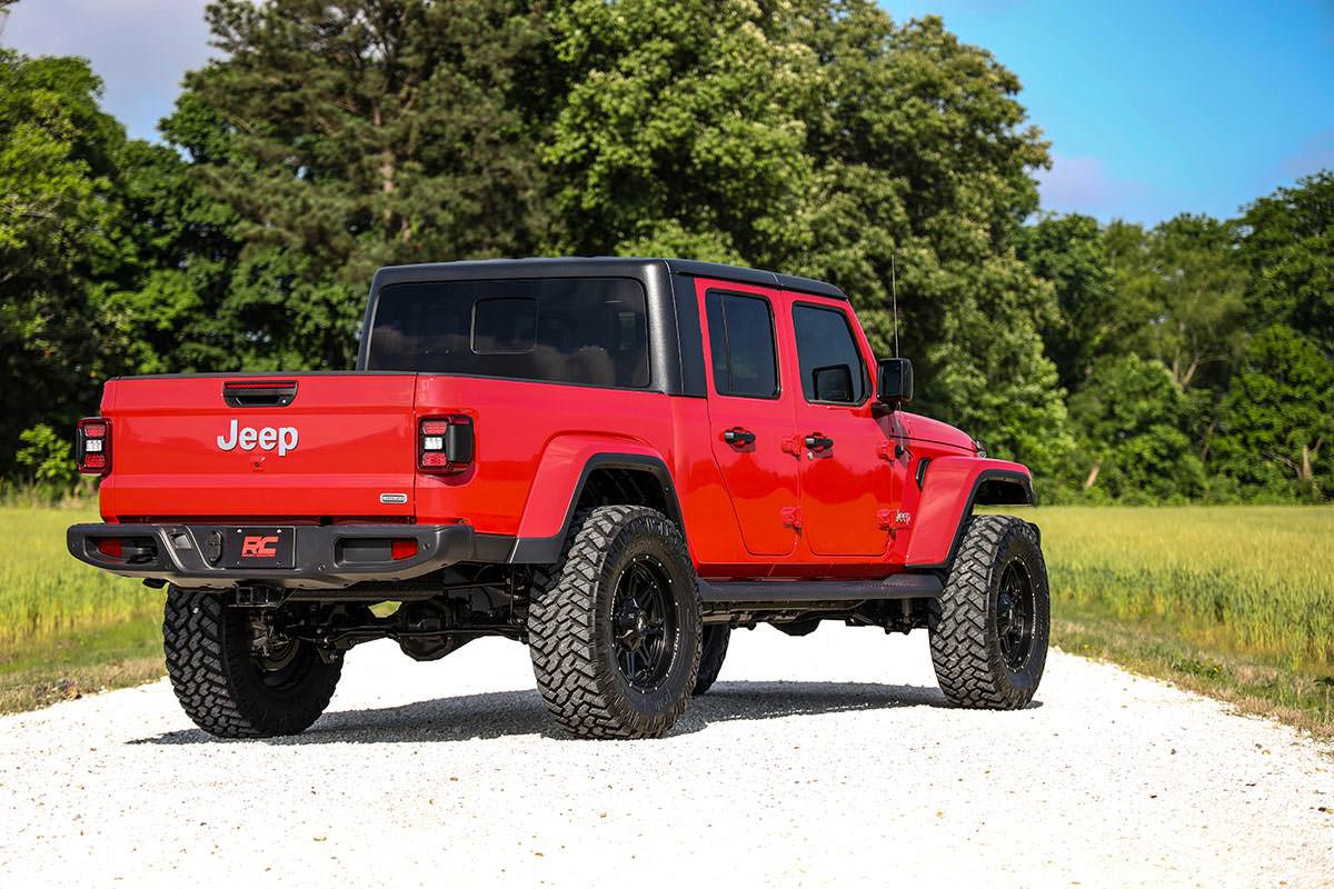 3.5 Inch Lift Kit | Spacers | V2 | Jeep Gladiator JT 4WD (20-22)