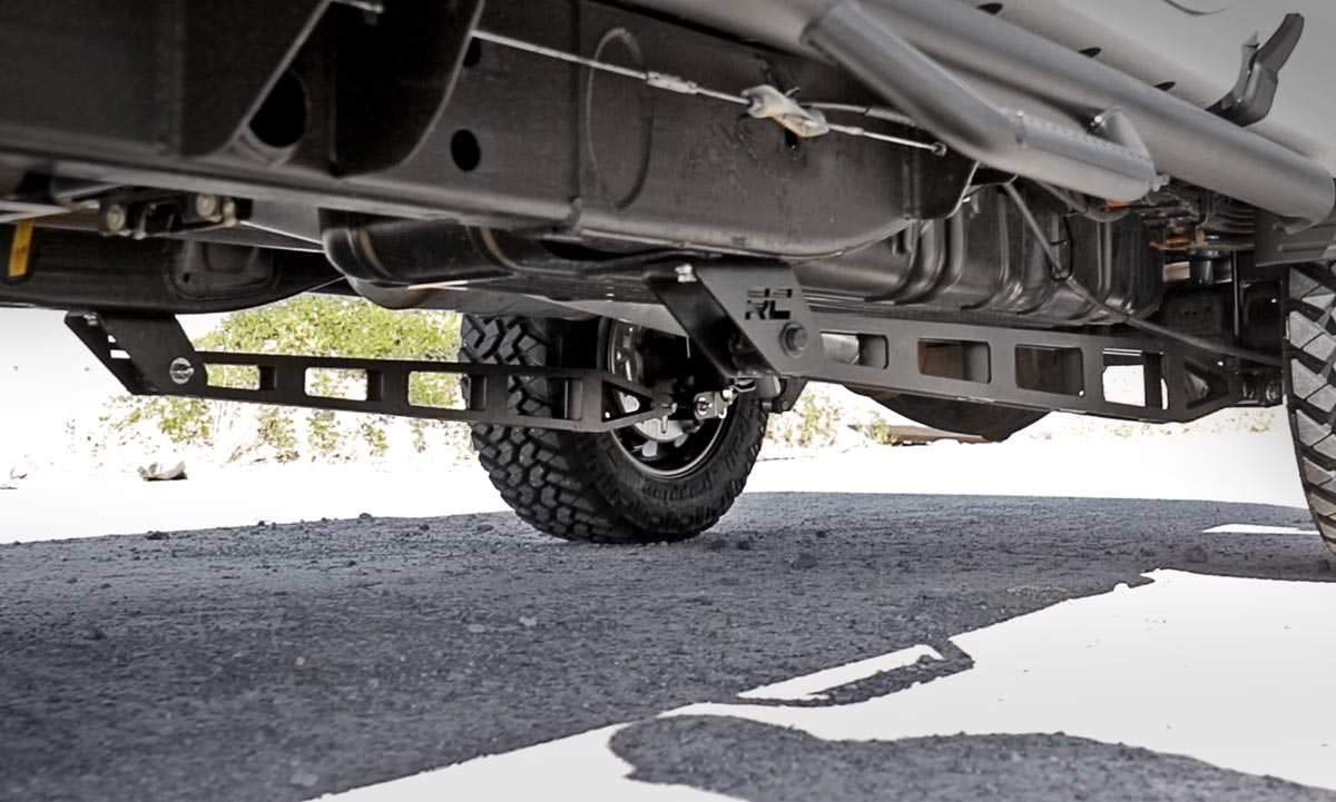 Rough Country Traction Bar Kit | Chevy/GMC 2500HD/3500HD (11-19)