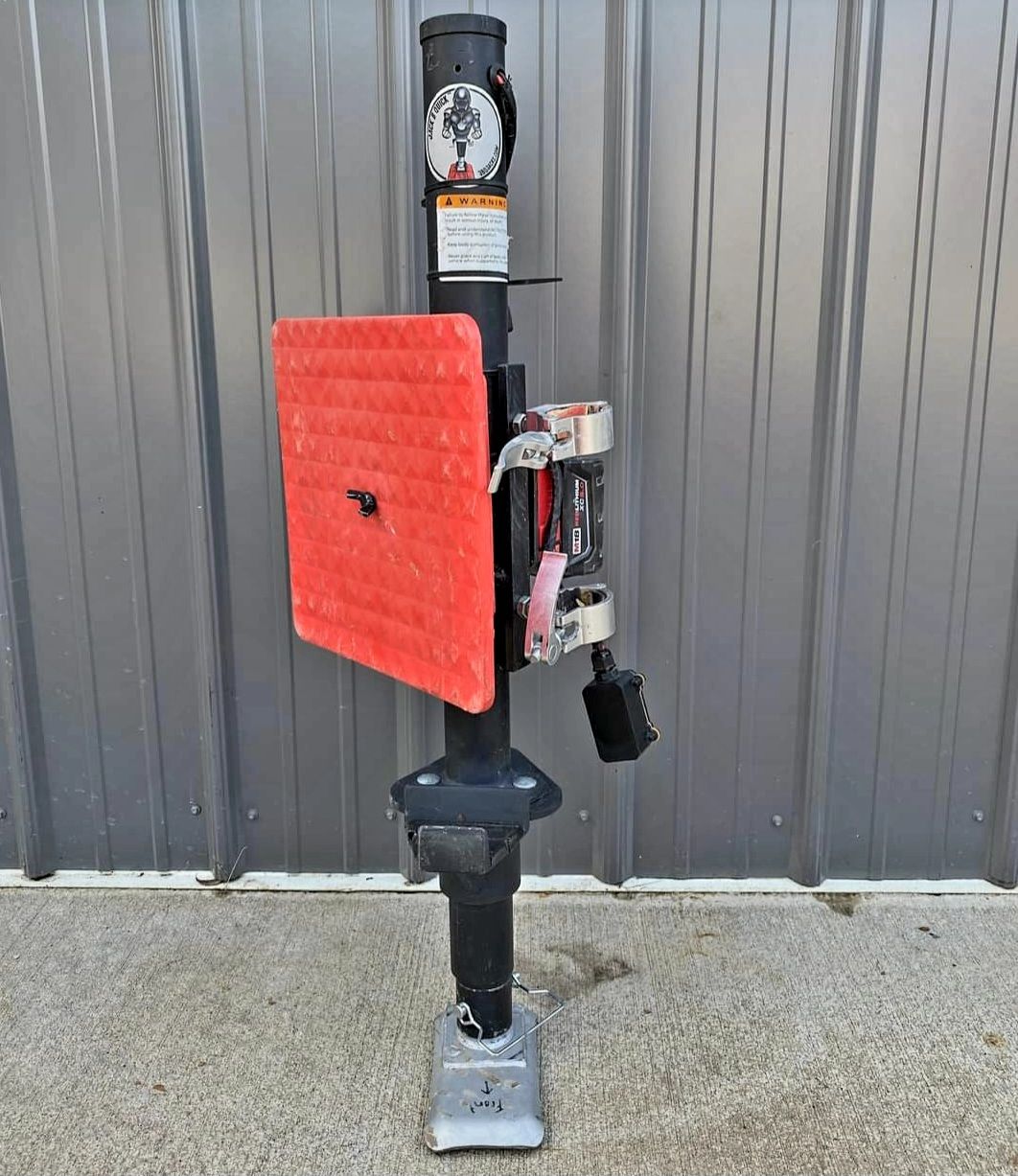 Offroad Battery Powered Jack (3500 LB.) for Milwaukee, DeWalt, Makita, or Rigid - Jack B Quick