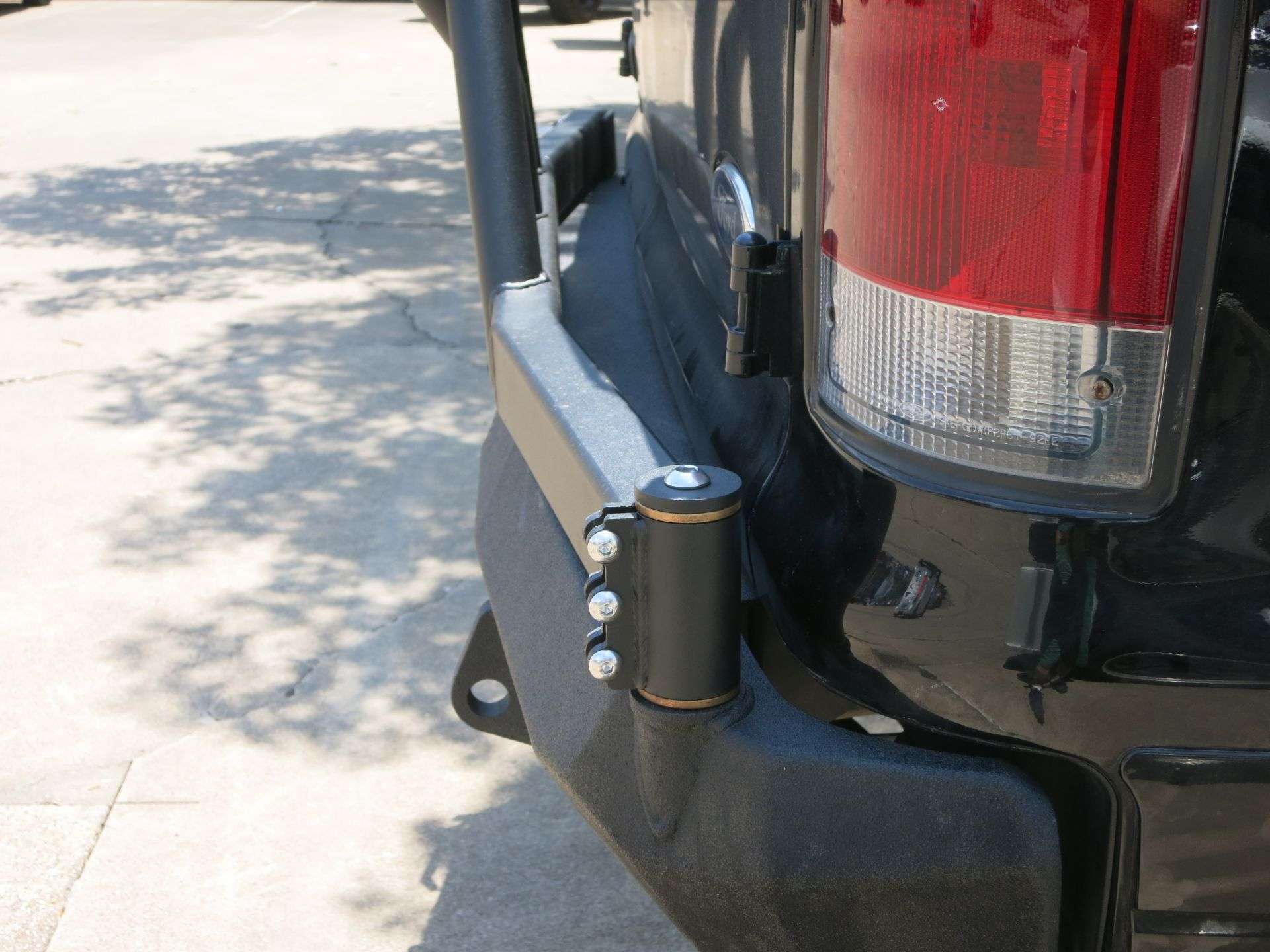 1999-2007 Ford Excursion Stealth Rear Winch Bumper With Tire Carrier - Texture Black Warn M8000 Or 9.5Xp