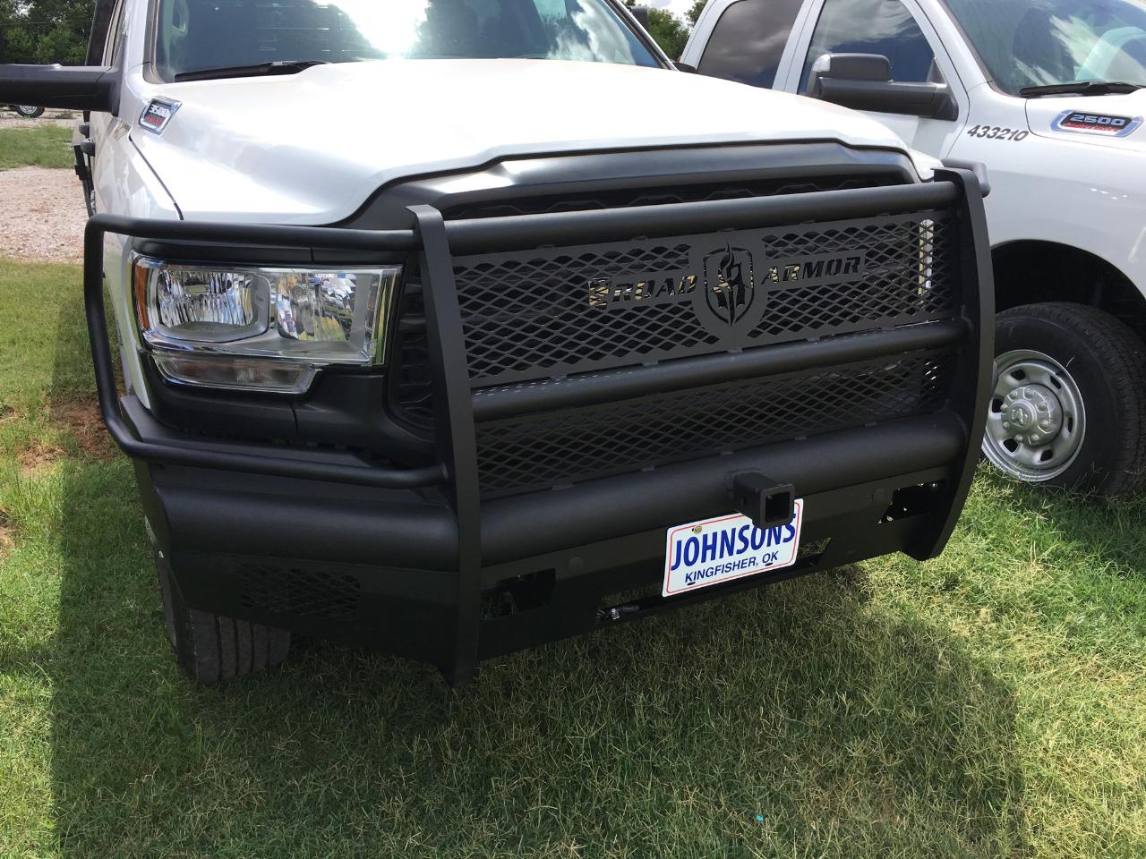 2019+ Ram 2500 Vaquero Front Non-Winch Bumper Full Guard 2-In Receiver 6 Sensor - Texture Black