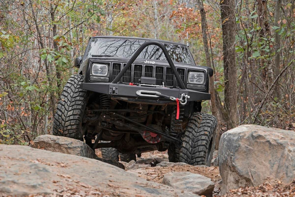 Rough Country Front Winch Bumper | Jeep Cherokee XJ 2WD/4WD (1984-2001)