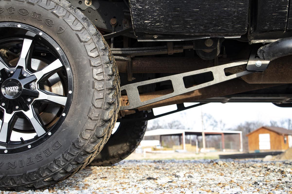 Rough Country Tracktion Bar Kit | 0-3 Inch Lift | Ford Super Duty 4WD (2008-2016)