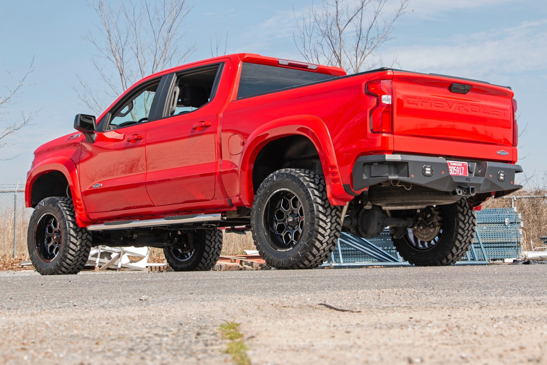 Rough Country Oval Steps | Stainless | Crew Cab | DEF Tank | Chevy/GMC 1500/2500HD (19-23)