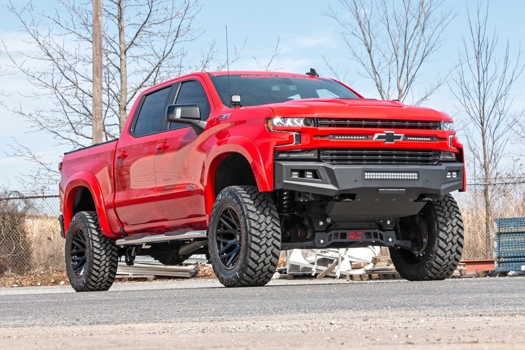 Rough Country Oval Steps | Stainless | Crew Cab | DEF Tank | Chevy/GMC 1500/2500HD (19-23)
