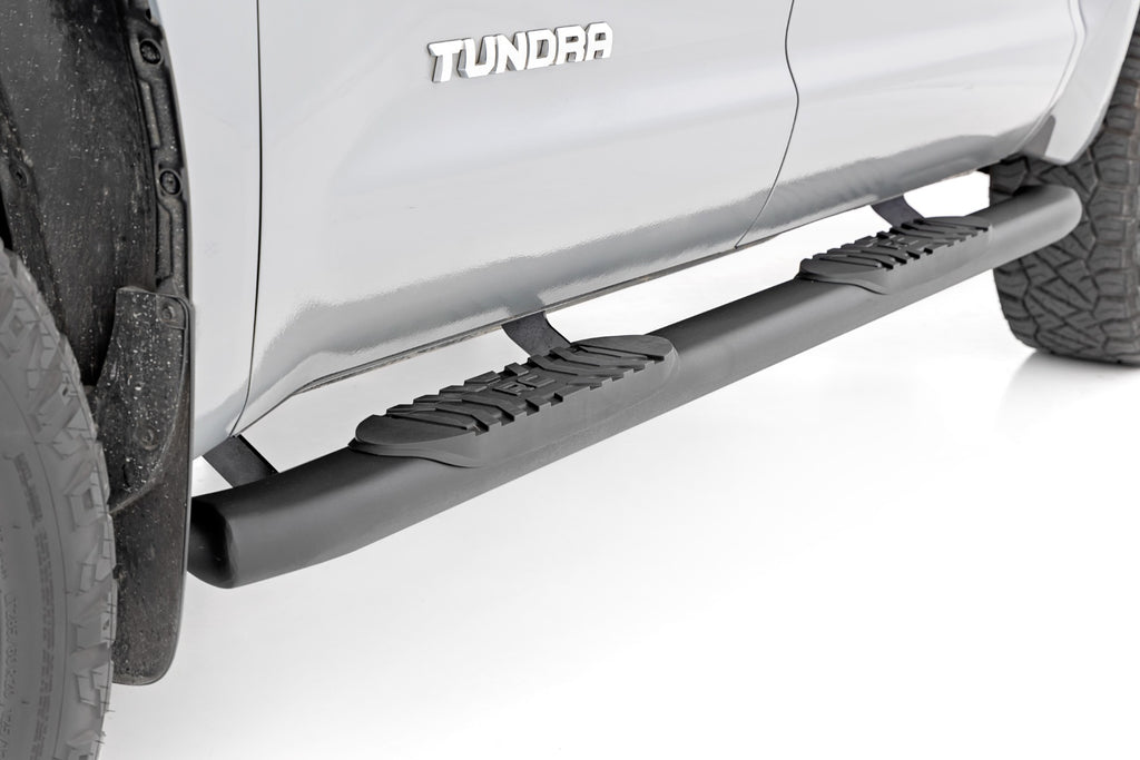 Rough Country Oval Nerf Step | Crew Cab | Black | Toyota Tundra 2WD/4WD (07-21)