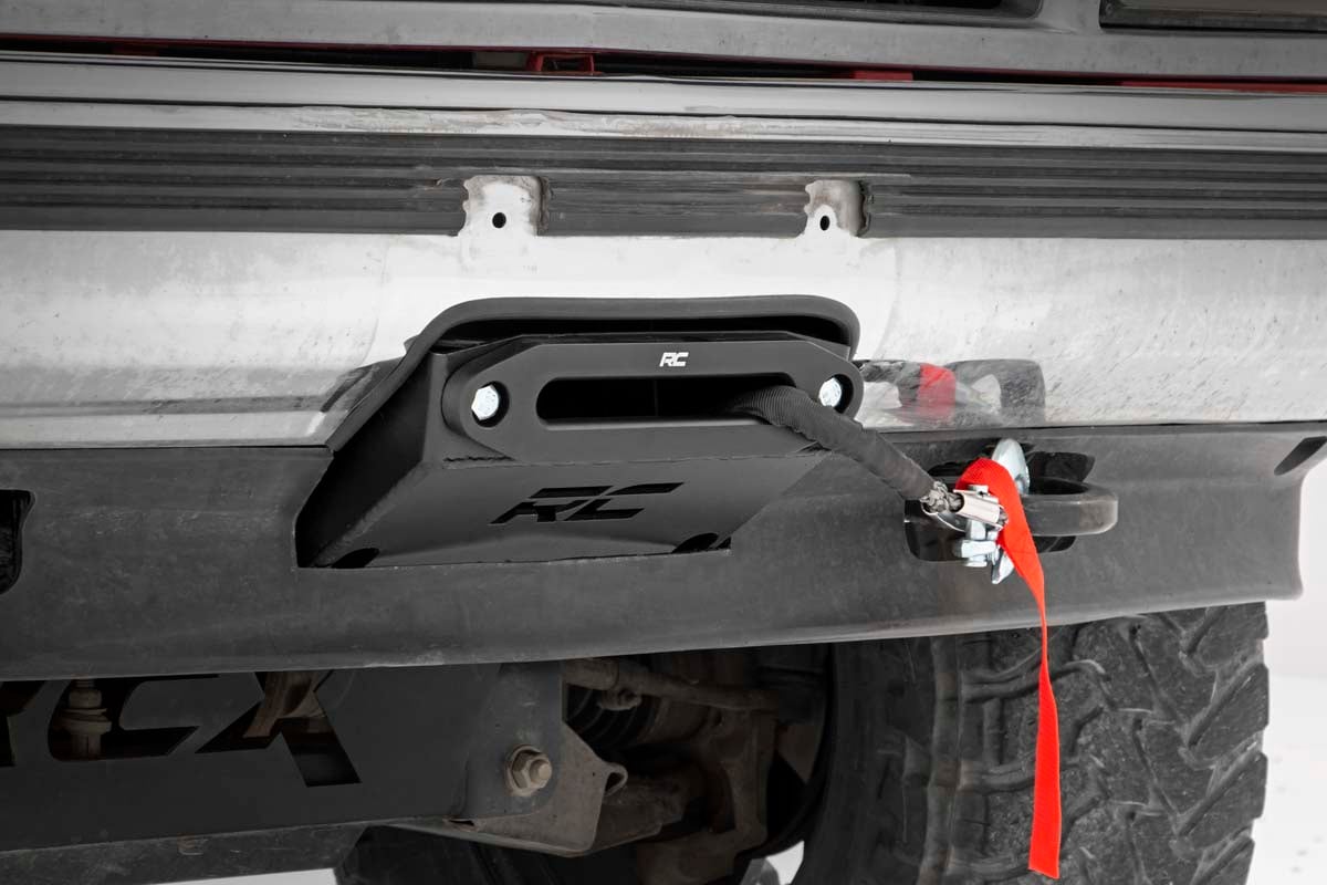 Rough Country Hidden Winch Mounting Plate | Chevy C1500/K1500 Truck/SUV (88-99)