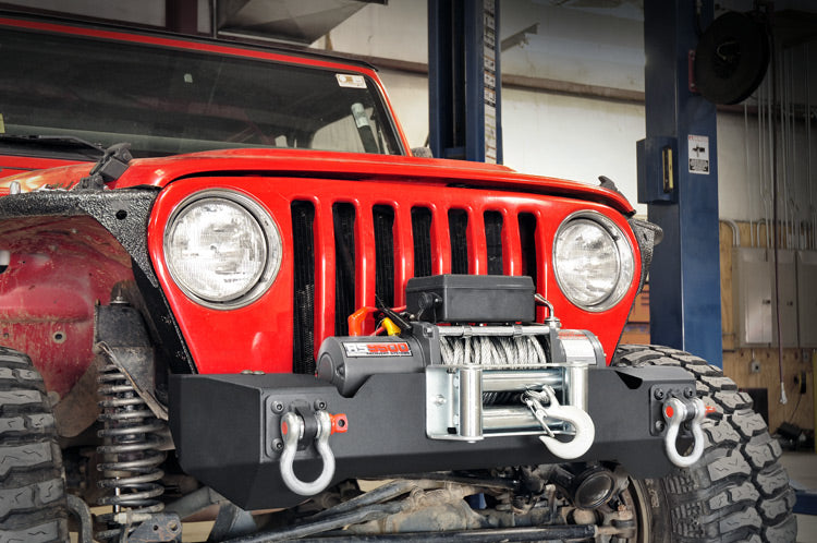 Rough Country Front Stubby Winch Bumper | Jeep Wrangler TJ 4WD (1997-2006)