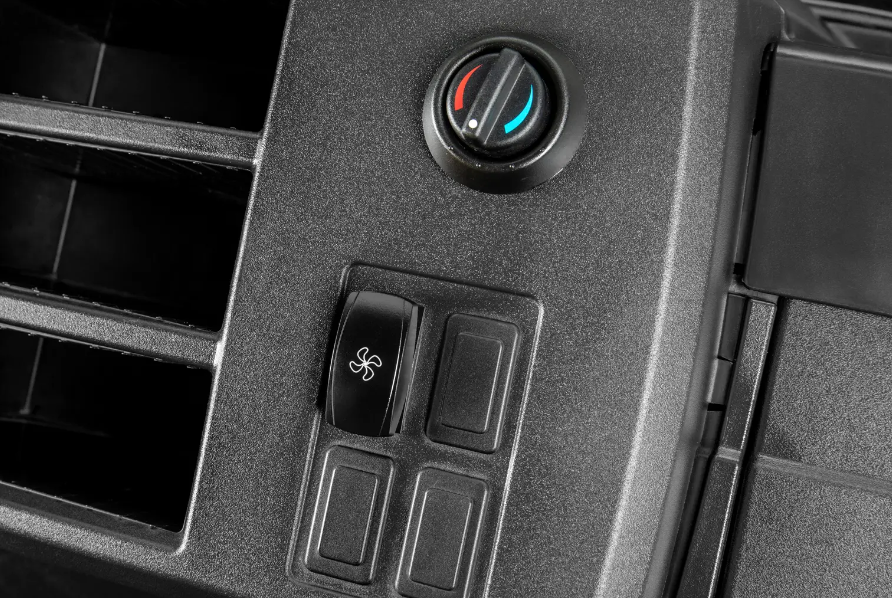 John Deere Gator XUV 835/865 In-Dash Heater