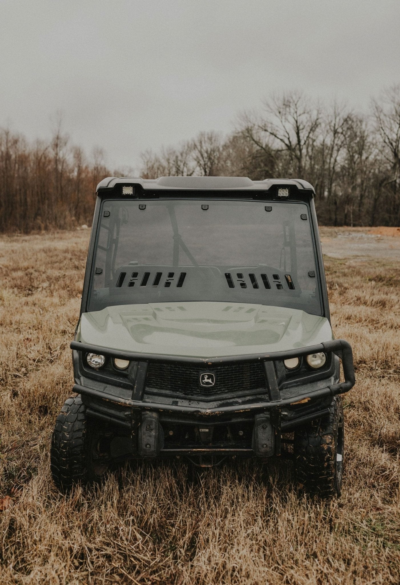 John Deere Gator XUV 835/865 Windshield 2018 - Up (VENTED) - Offroad Armor